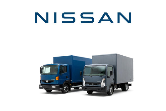 Camion NISSAN - ricambi carrozzeria
