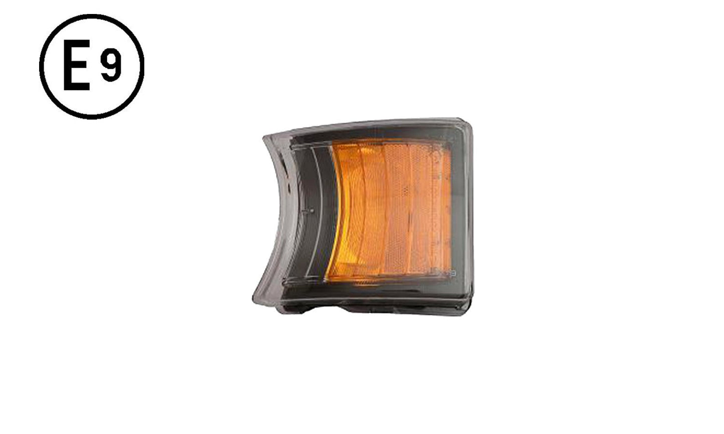 Indicatore Di Direzione Destro - sinistro Con Luce Diurna Led Base Nera Senza Lampadina (h21w - led) Omologato - Scania - Serie R - OE 2241545 - 2442638 - Carrozzeria Truck