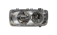 Proiettore Sinistro Manuale Alogeno - Led 24 V Con Portalampada Senza Lampadina (H7 - H1 - Py21W) Con Luci Diurne Led - Connettore Rettangolare Posteriore Centrale 8 Pin Con Centralina - Daf - LF Euro 6 - OE 1706996 - 1714558 - Carrozzeria Truck